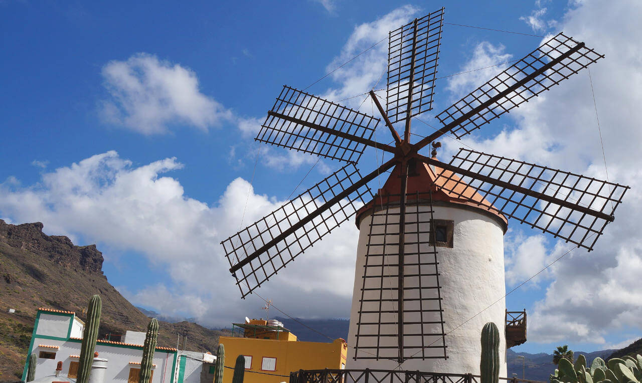Quelle île des Canaries est la moins venteuse ?