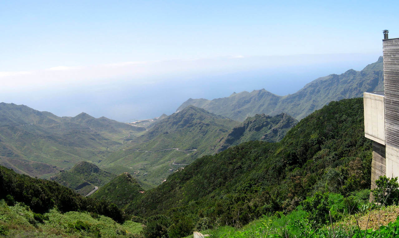 Où se trouvent les îles Canaries ?