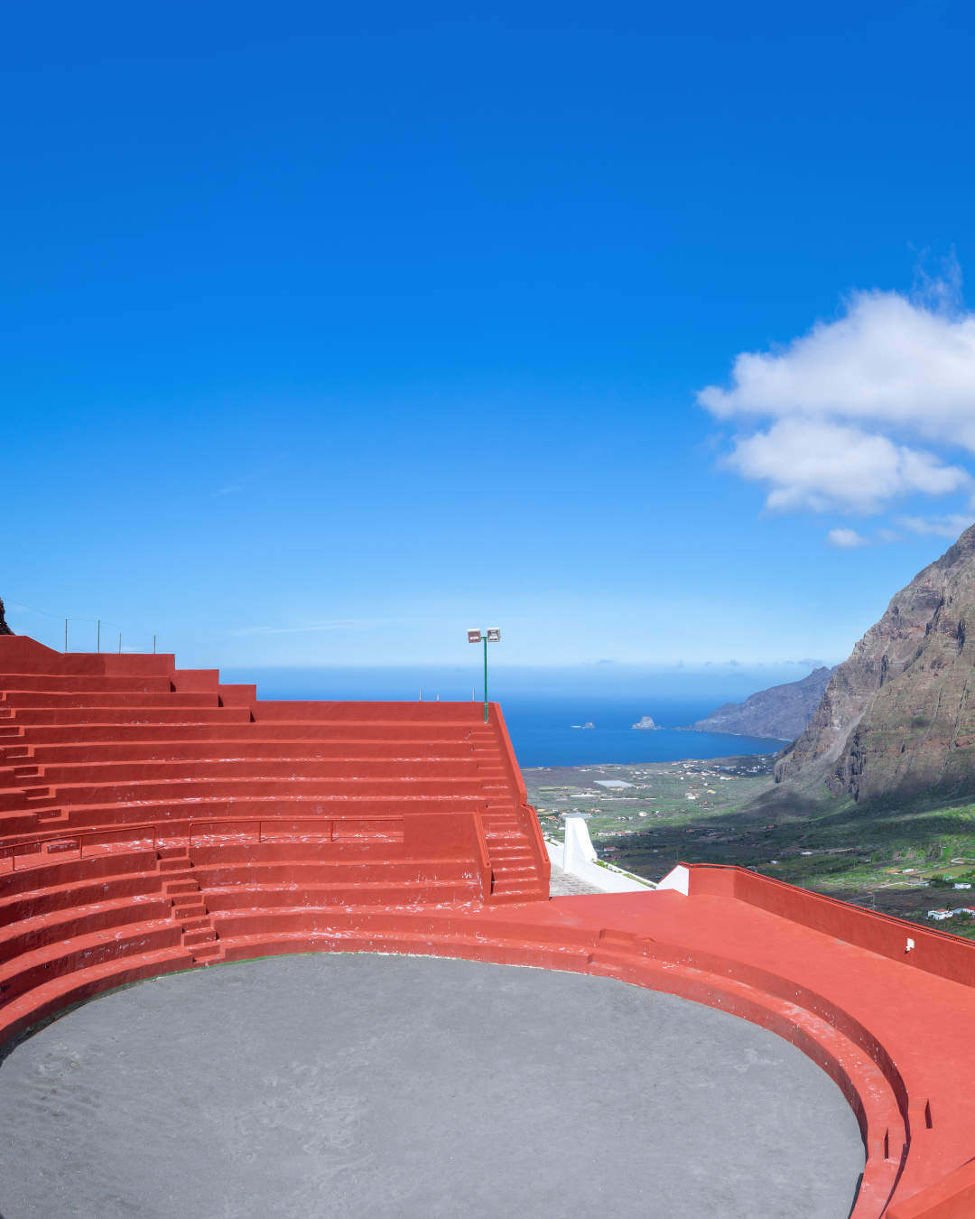 Traditions canariennes 3 Arène de lutte sur l'île d'El Hierro