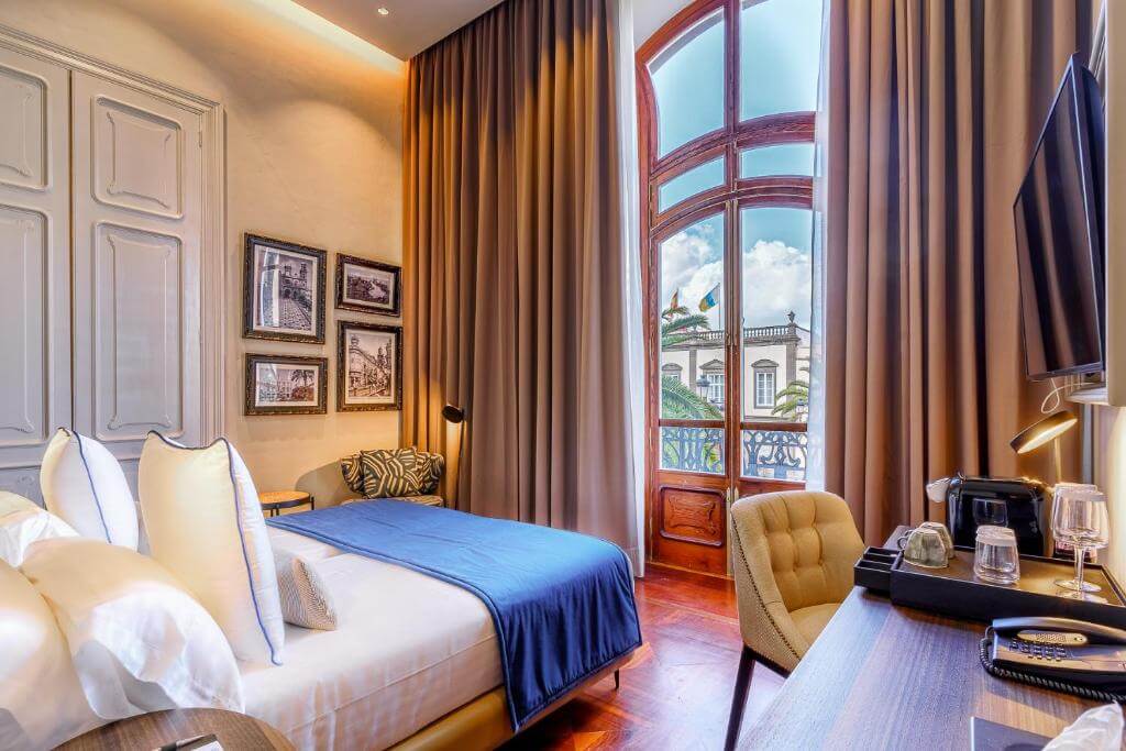 boutique hotel cordial plaza mayor de santa ana