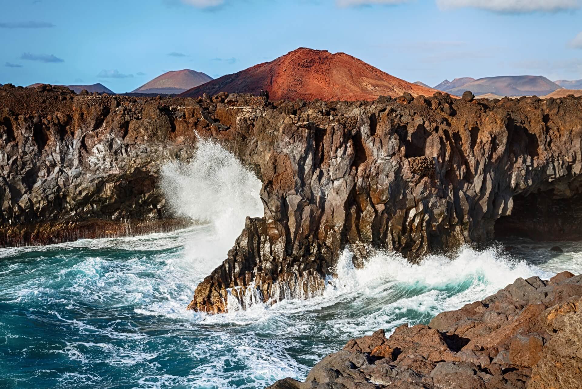 los hervideros lanzarote